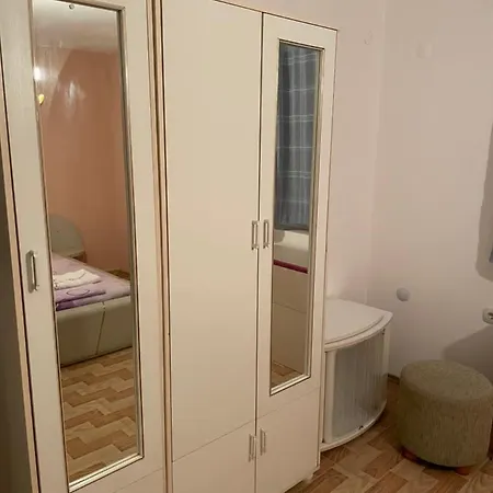 Вила Ванеса, Villa Vanesa Apartamento